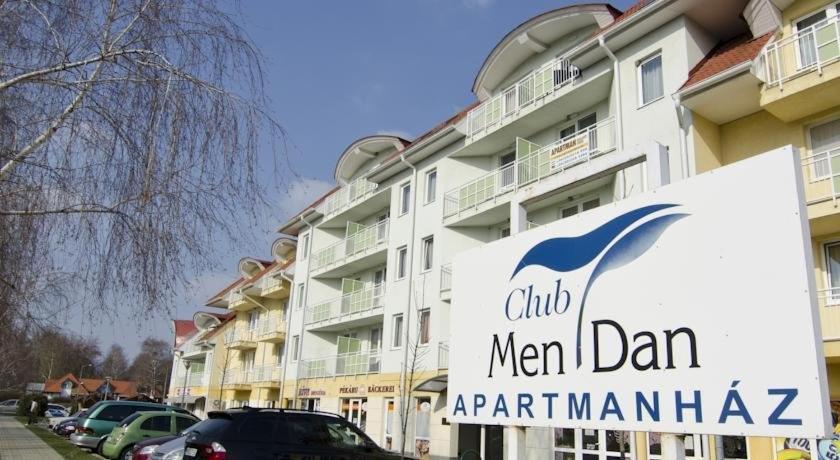 Апартаменты Viola Wellness Apartman Залакарош Экстерьер фото